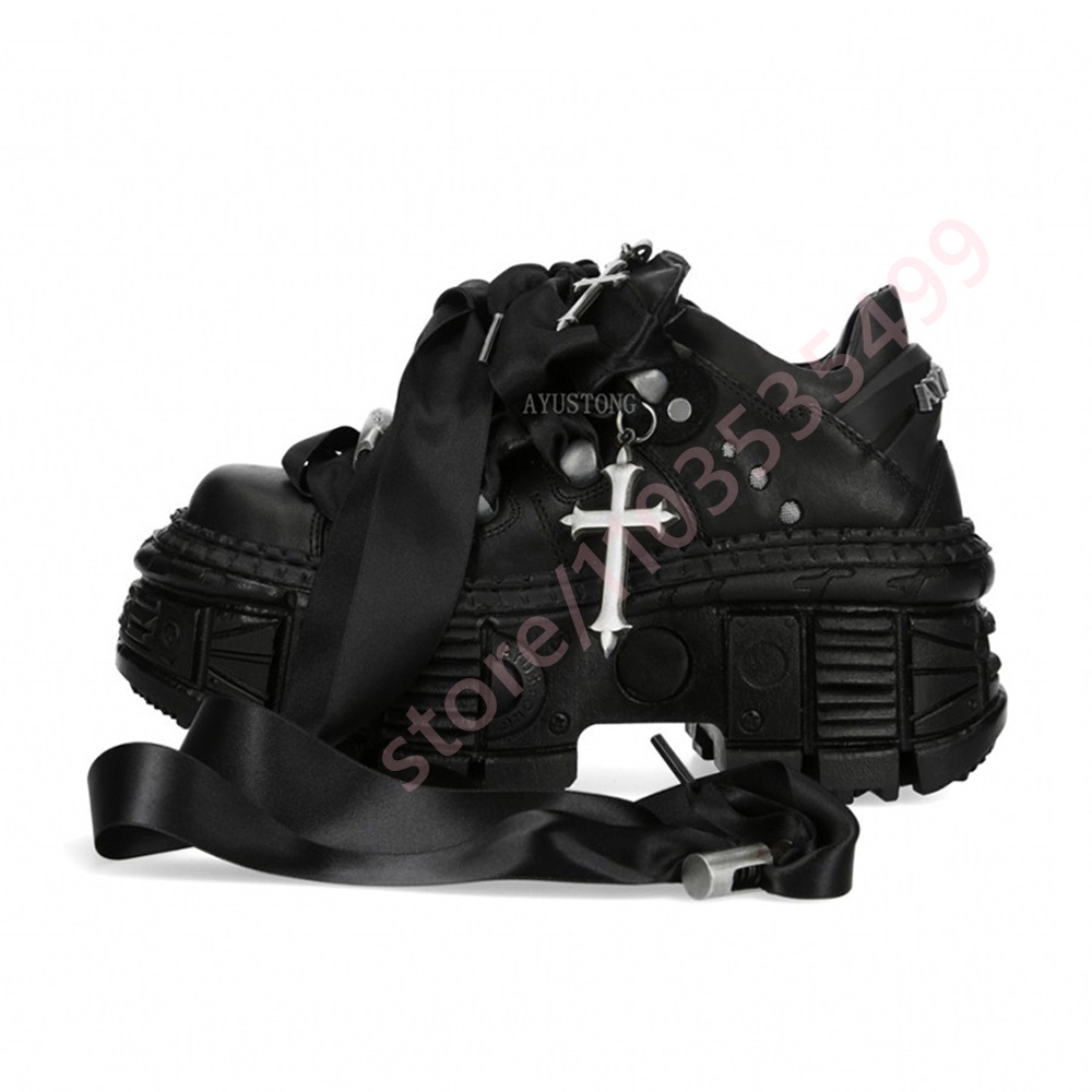 Robuste Punk-Metall-Nieten-Sti – Street Fashion Y2K Bewertung und Preis